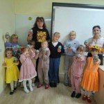 "ПТАХИ ПРАЗДНУЮТ ОСЕНИНЫ"